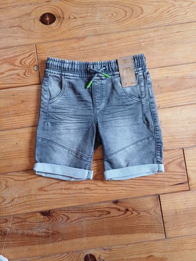 BNWT Age 9-10 Stretchy Denim Shorts