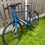 Merida Speeder 300 Hybrid Bike Large Image 2