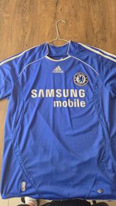 Retro Chelsea jersey