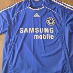 Retro Chelsea jersey