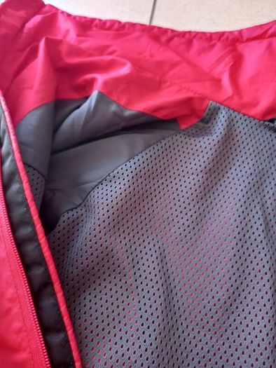 Men's Lightweight Sprayway Trail Windproof 712 Jacket Red Grey Medium like North Face Mountain Warehouse Regatta