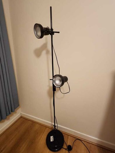 Standing light
