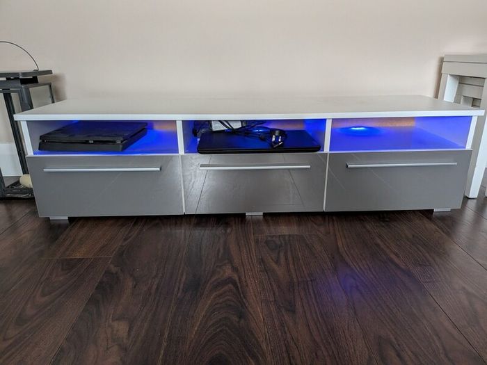 TV unit