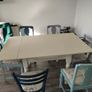 Extendable table and 6 chairs Image 2