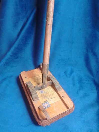 1920 Vintage Antique British "Ronuk" Heavyweight Floor Polishing Brush