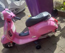 child's electric scooter