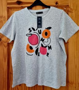 BNWT M&S summer t-shirt