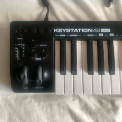 M-Audio MIDI Keyboard 49