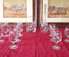 14 Piece Duiske Etched Wine Glasses, Ice Bucket And Decanter Set