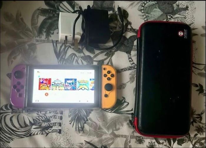 Nintendo Switch Console