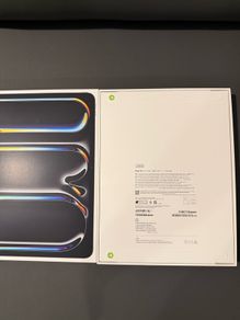 iPad Pro 13-inch,256GB (M5 2025) WiFi (IRISH STOCK) Brand New Sealed 1 year Apple warranty RECEIPT