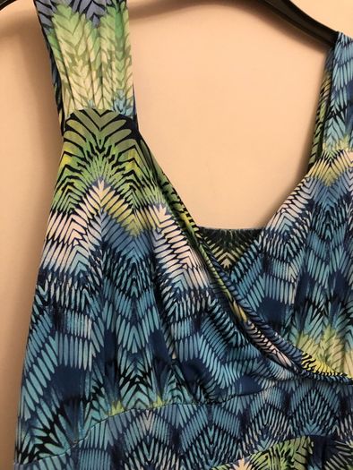 Dress (size 16)