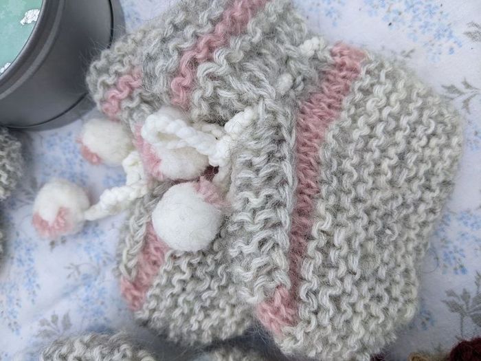 Baby woolen boots