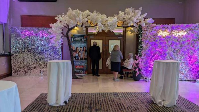 Premium Flower & Shimmer Walls for Hire