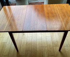 Mid-Century Extendable Table