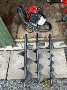 Petrol Auger