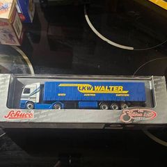 Schuco 1:87 scale Mercedes-Benz Actros LKW WALTER