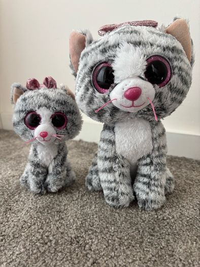 kitties mummy and baby kitty soft toys