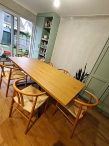 Brand New Dining table and chairs