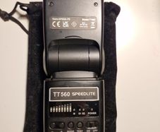 Flash Neewer TT560