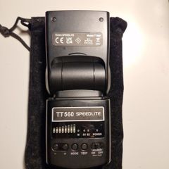 Flash Neewer TT560