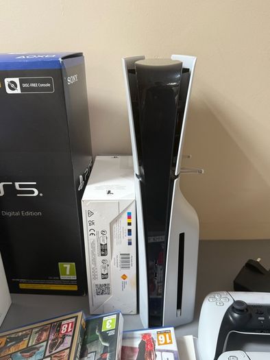 PS5 Digital Edition Bundle Disc Drive, 2 Controllers, Charging Dock and 3 Games  Excellent Condition