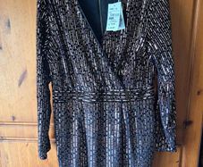 Ladies Quiz party dress