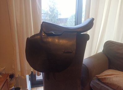 Berney bros racing saddle