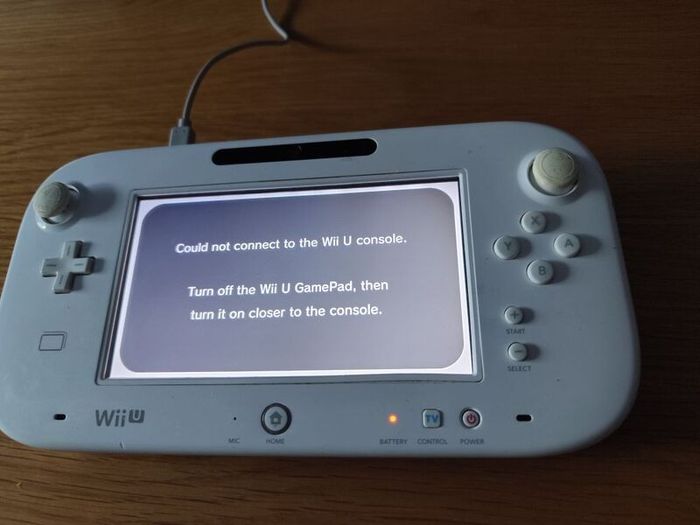White Wii U Gamepad