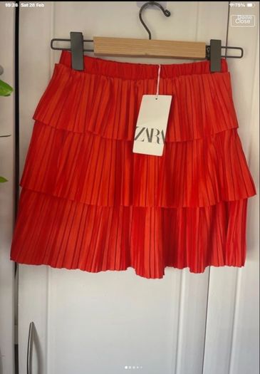 skirt Zara mini pleated tiered skirt coral red small