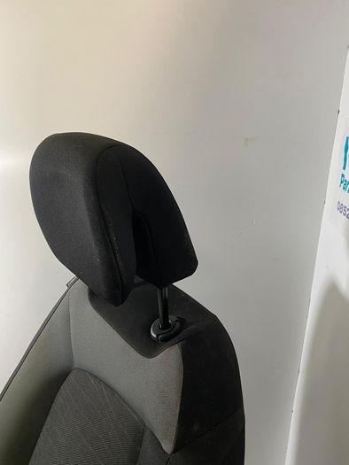 2015 Citroen Picasso seats set