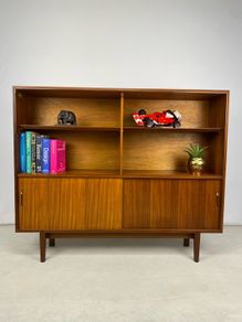 Vintage Mid Century Beaver & Tapley Bookcase Unit
