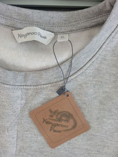 Kangaroopoo sweatshirt (new) XL