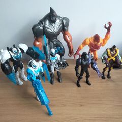 Max Steel figures x7