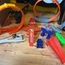 HALF PRICE OFFER A bunch of hot wheels tracks and cars Image 4