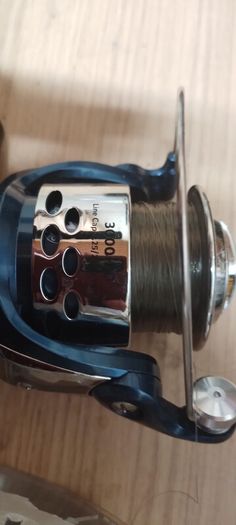 Spinning reel