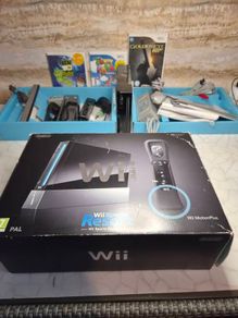 wii boxed  sealed 2 games