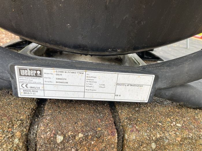 Weber Q2000