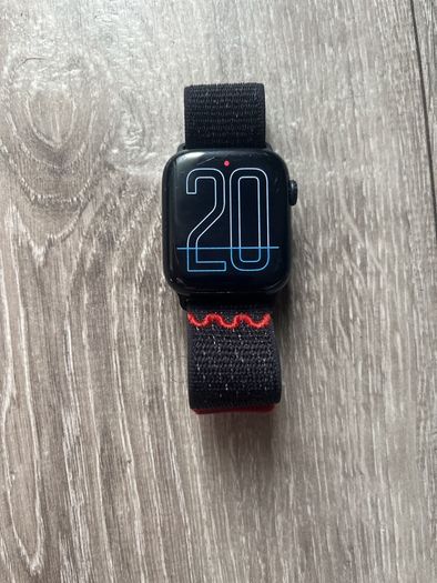 Apple Watch SE 3 GPS 44mm Midnight Excellent Condition