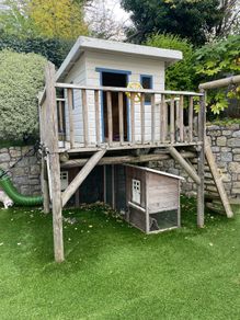 playhouse
