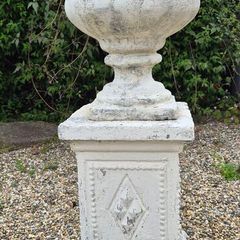 Concrete Garden urn on Stand