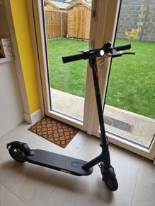 Mi Electric Scooter Pro
