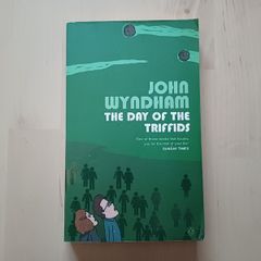 The Day of the Triffids by John Wyndham (Classic British Science Fiction Paperback)