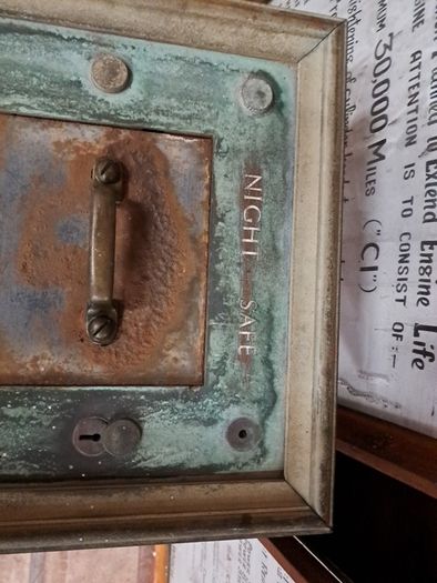 Vintage Irish Shell LTD Night Safe