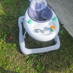 baby walker