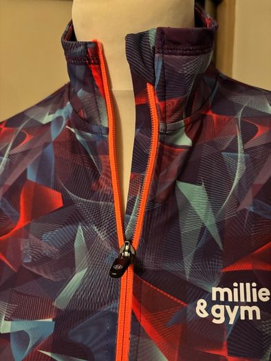 Millie and Gym Running / Gym Half Zip Top - Size XS
