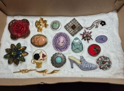 Vintage Irish  Brooches