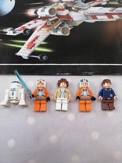 LEGO Star Wars: X-WING FIGHTER (6212) complete with Manual & 5 Mini Figures