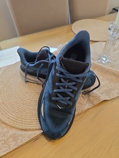 Men's Hoka  Clifton 9 Gore-tex