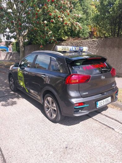 Taxi to rent - Kia ENiro Electric - 465 KMS RANGE